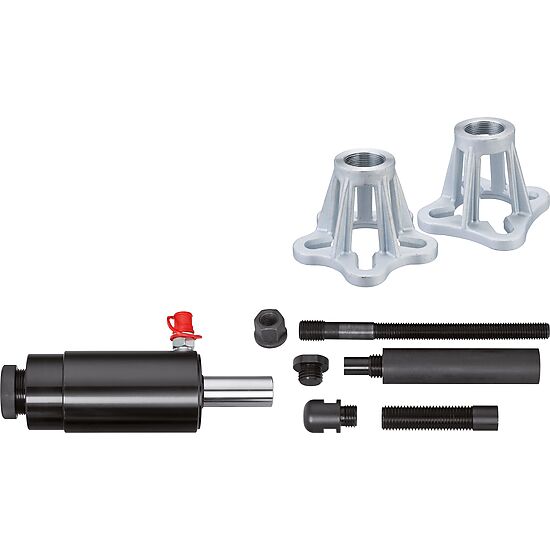 Set of devices for the removal of drive shafts